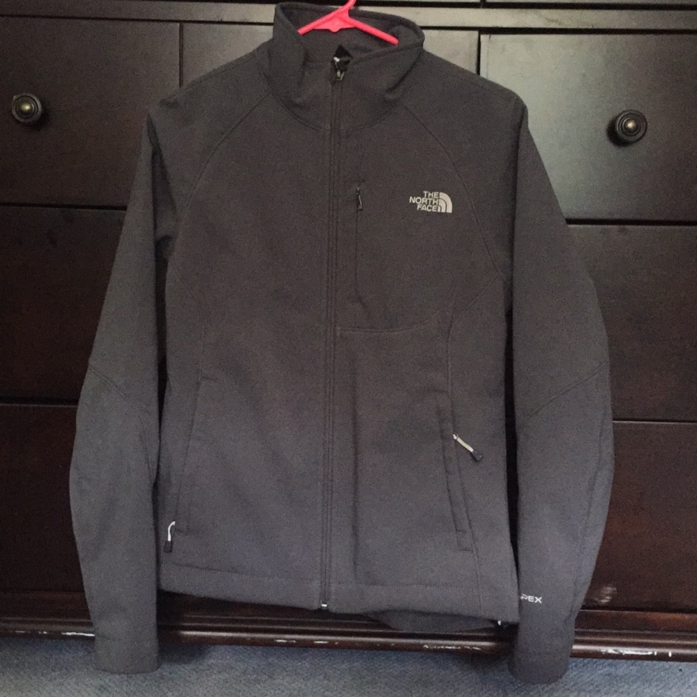 The North Face - women’s Apex jacket